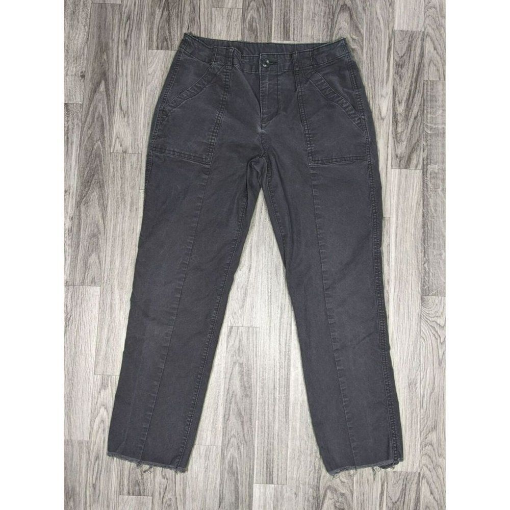 (3/$35) Old Navy Womens Size 4 Pockets Fringe Hem Grey Pants